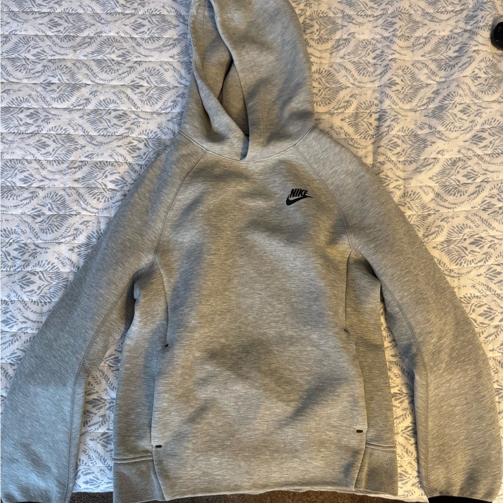 Nike Teach Light Gray Pullover